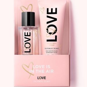 Victoria's Secret Other - ✨2/$20 VS Love mini fragrance set Victoria's Secret Other - ✨2/$20 VS Love mini fragrance set
